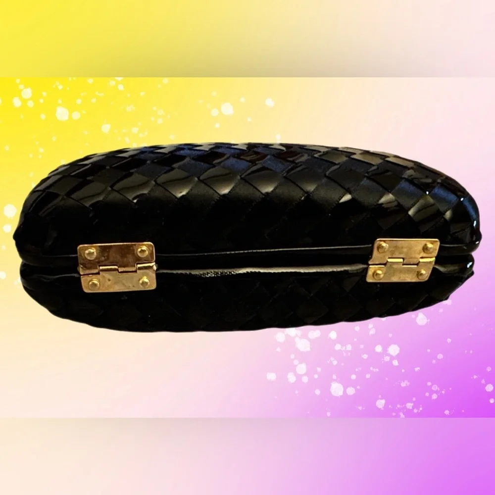 Lisette Vintage Black Woven Leather Hard Case Crossbody/Clutch